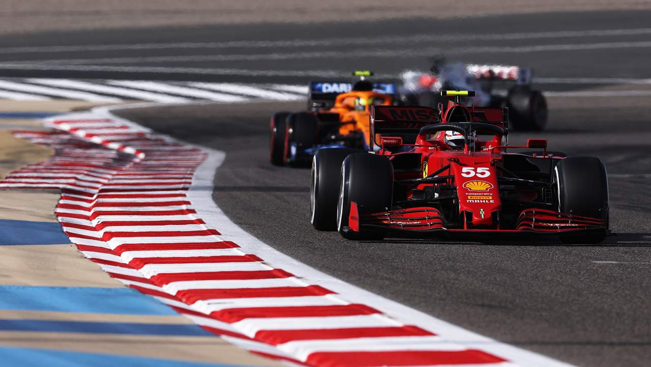 F1 GP Bahrain, la guida al tracciato di Sakhir: layout, gomme e curiosità