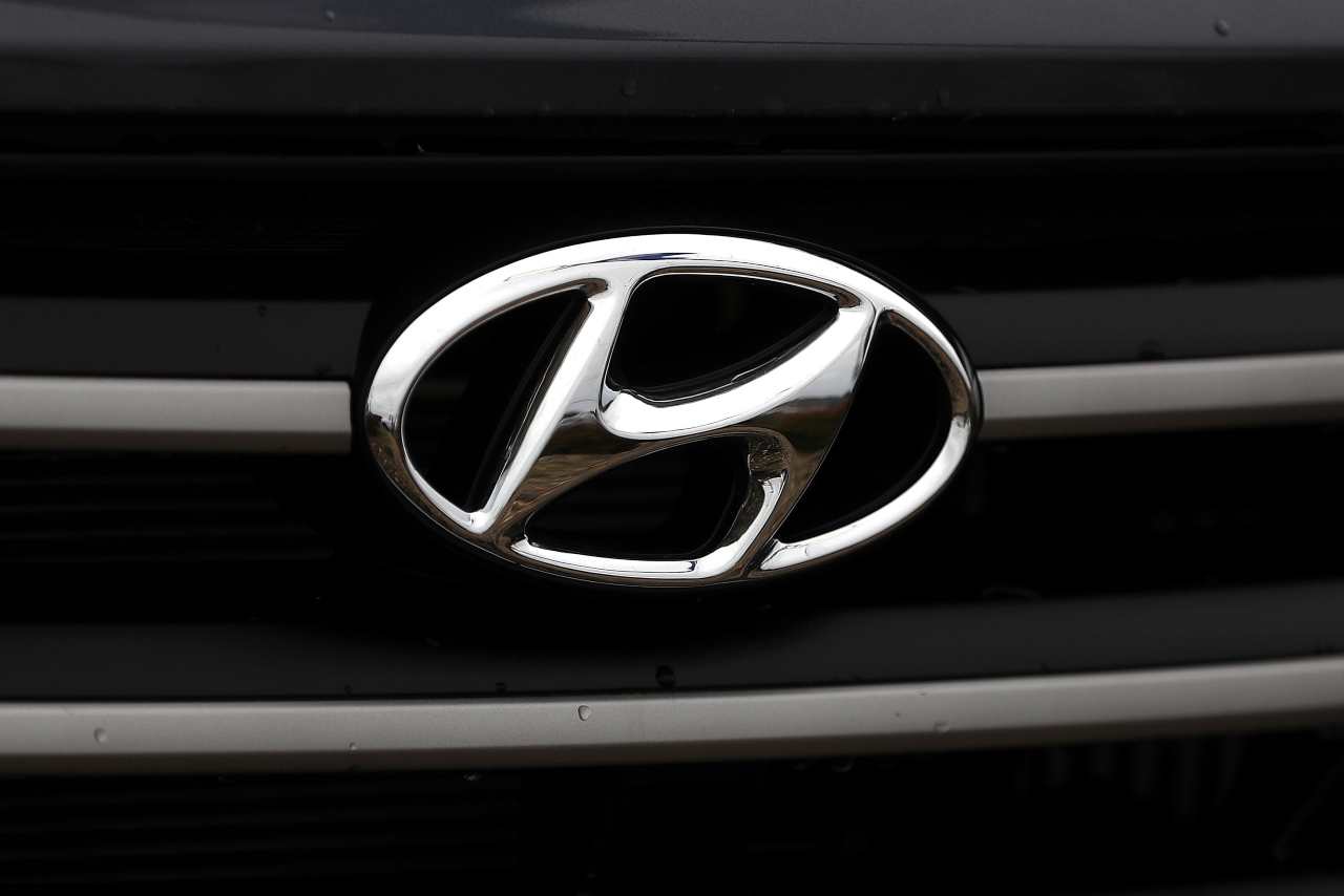Hyundai Bayon, il SUV compatto per l'Europa: novità e prezzo - Video