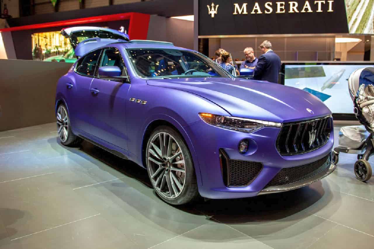 Ruba Maserati Levante in vendita con la scusa di provarla: arrestato