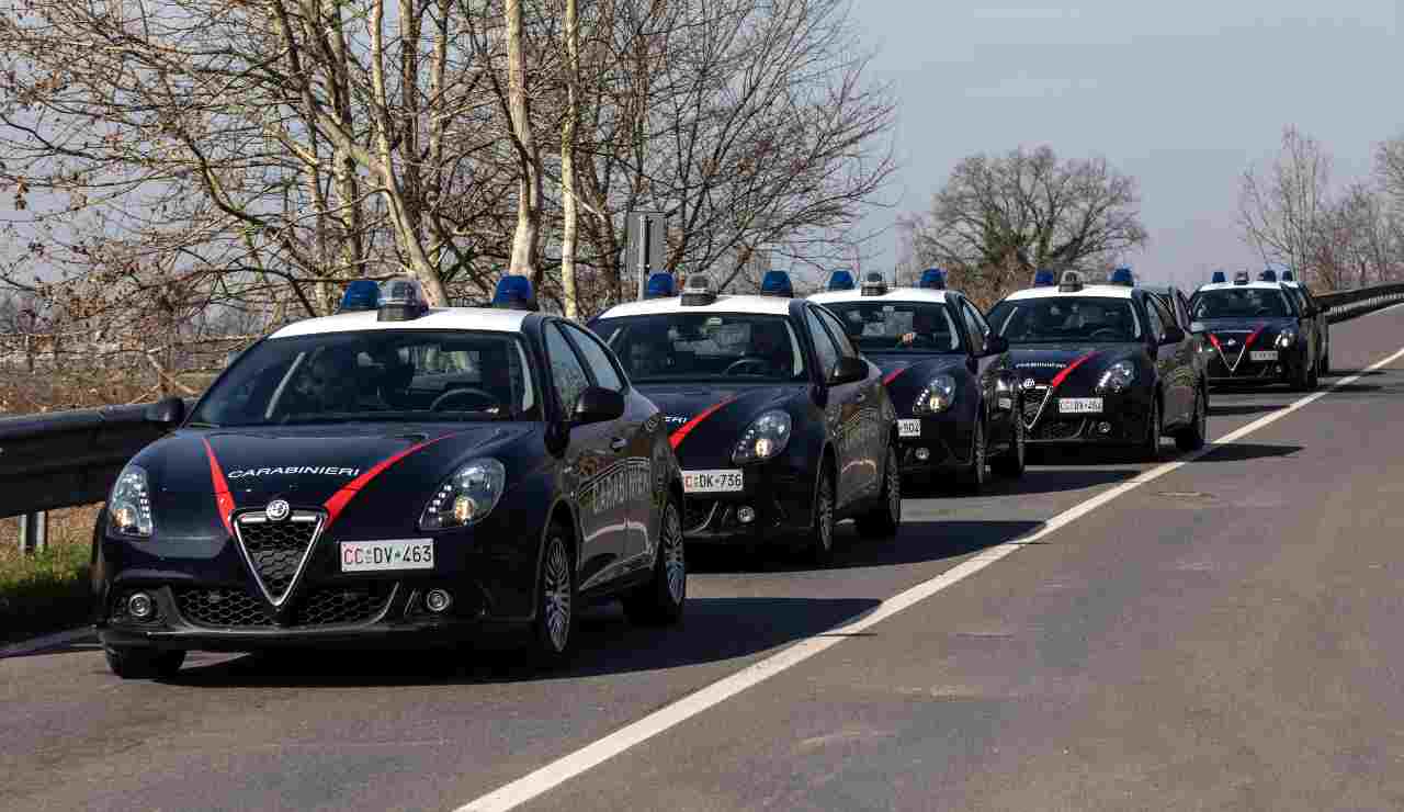 Auto carabinieri