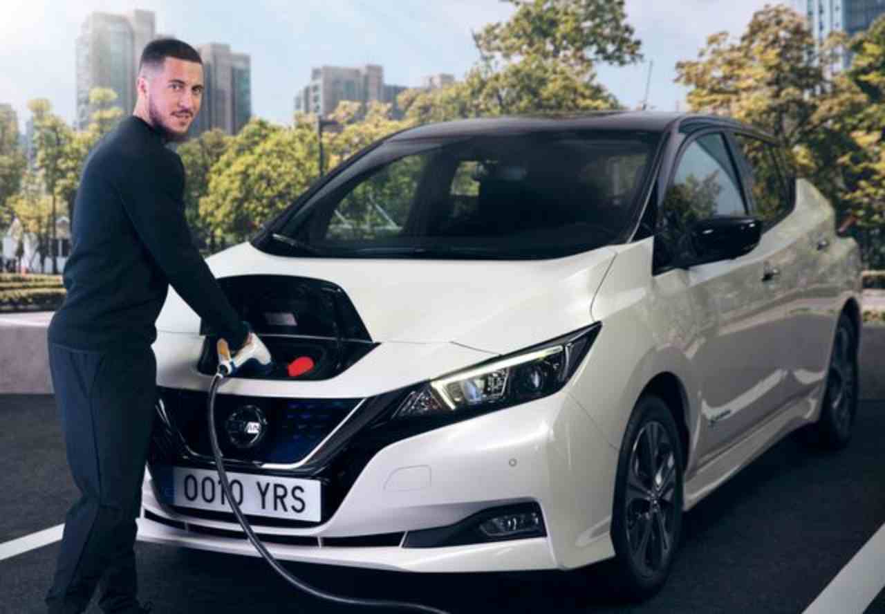 Eden Hazard Nissan Leaf