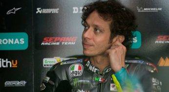 Valentino Rossi al Ranch, acrobazie in motocross prima di Portimao | Foto