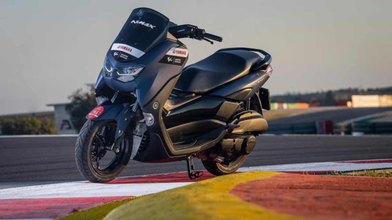 MotoGP Yamaha Nmax