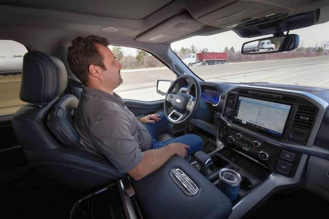 Ford, guida senza mani col sistema "Bluecruise": come funziona