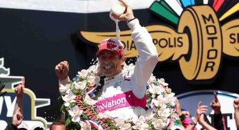 500 Miglia Indianapolis: Helio Castroneves nella leggenda, quarta vittoria
