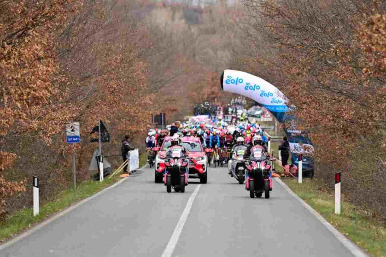 Yamaha Niken Giro d'Italia