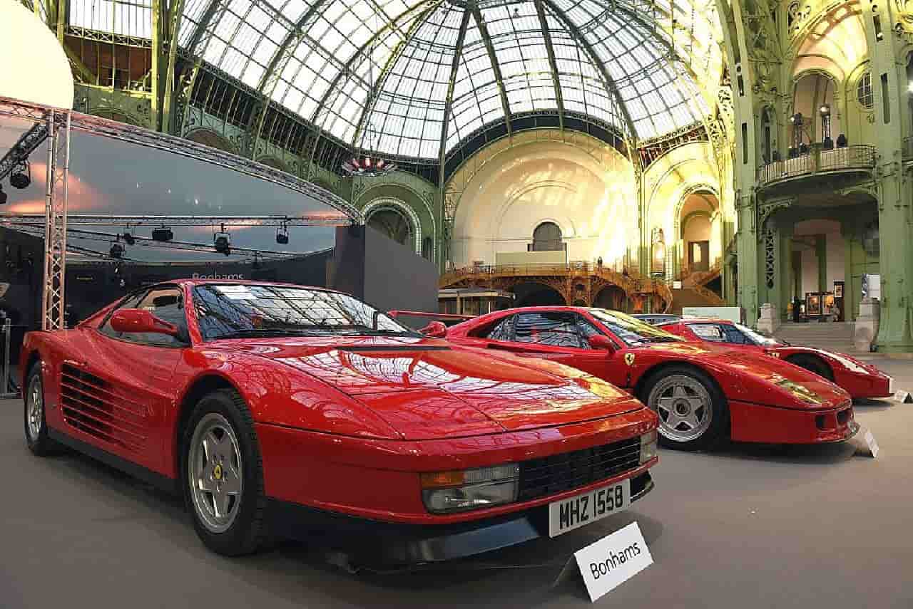 La Ferrari Testarossa in splendida forma con il restomod Officine Fioravanti