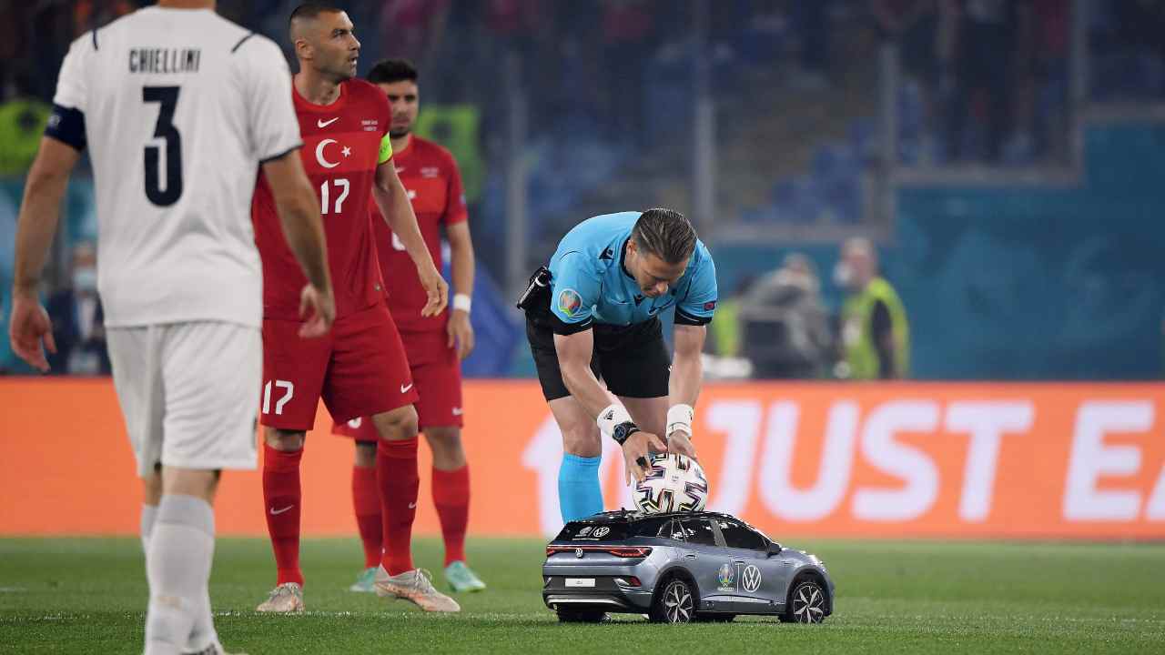 Euro 2020 minicar Volkswagen