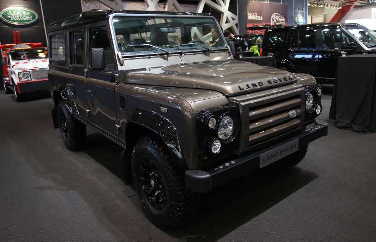 Land Rover Defender