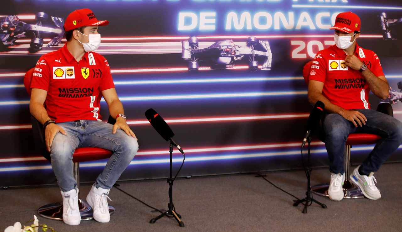 I due piloti Ferrari Leclerc e Sainz
