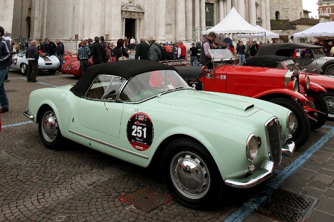 Auto d'Epoca, concorso di eleganza a Varazze: scelta la vincitrice