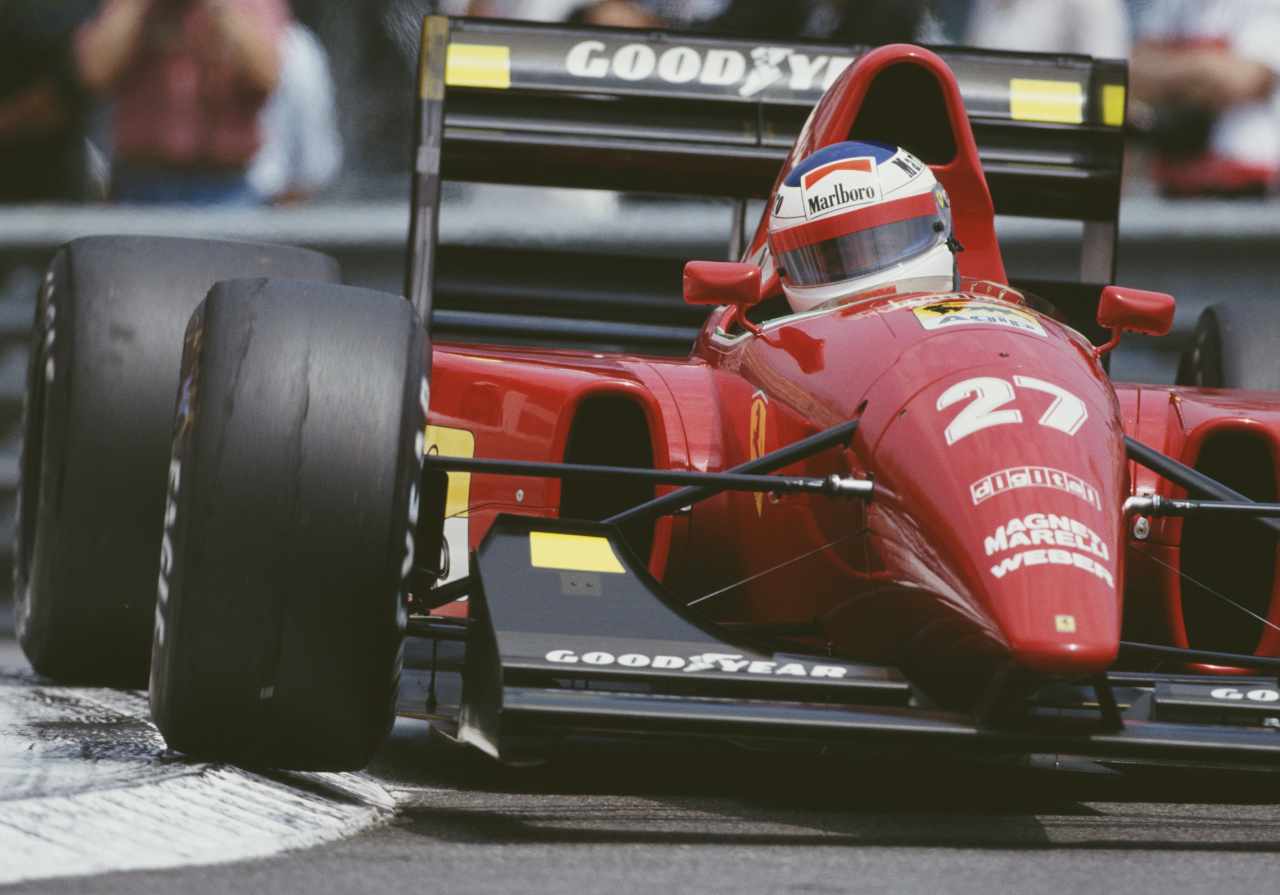 Jean Alesi con la Ferrari numero 27