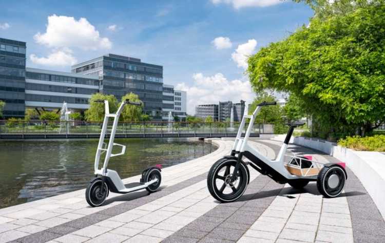 BMW E-Bike Monopattino Elettrico