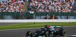 Lewis Hamilton accorcia su Verstappen nella classifica mondiale di Formula 1