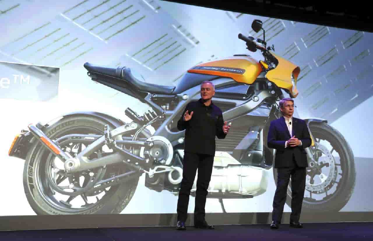 Harley Davidson, la prima Moto elettrica è ufficiale: prezzo e caratteristiche
