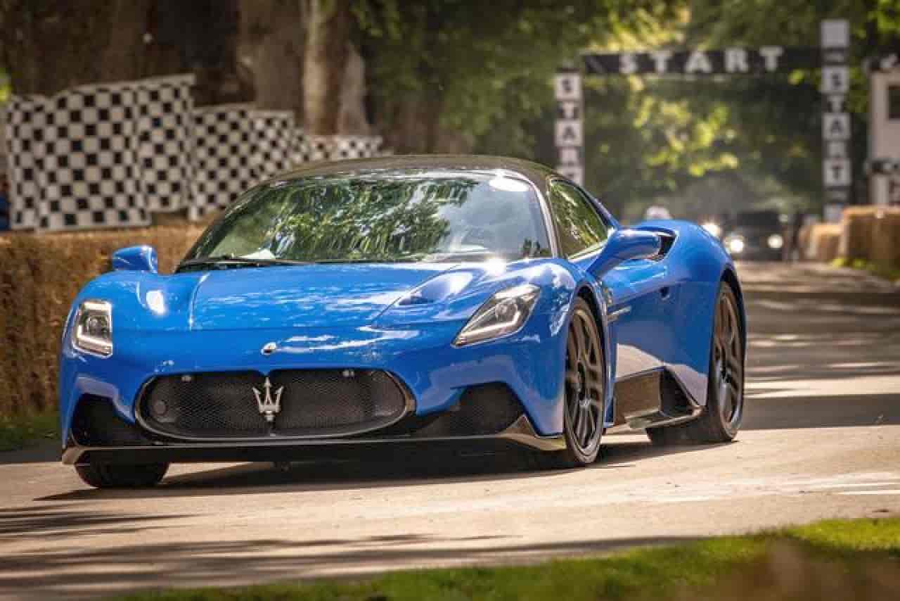 Maserati MC20, il debutto al Goodwood in Gran Bretagna è speciale