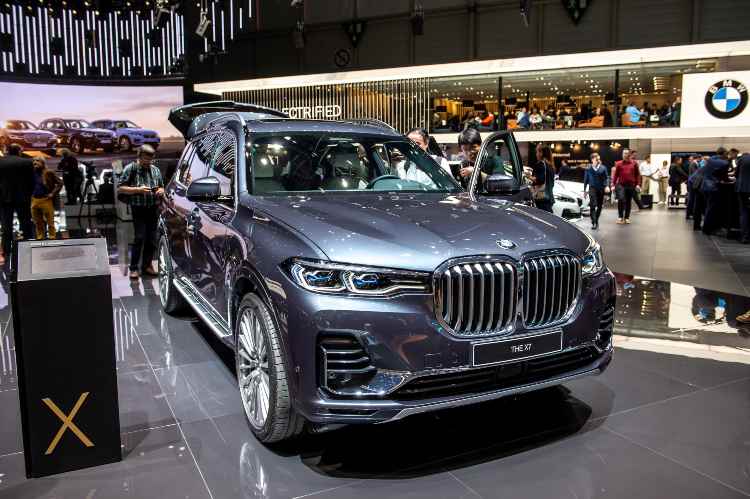 BMW X7