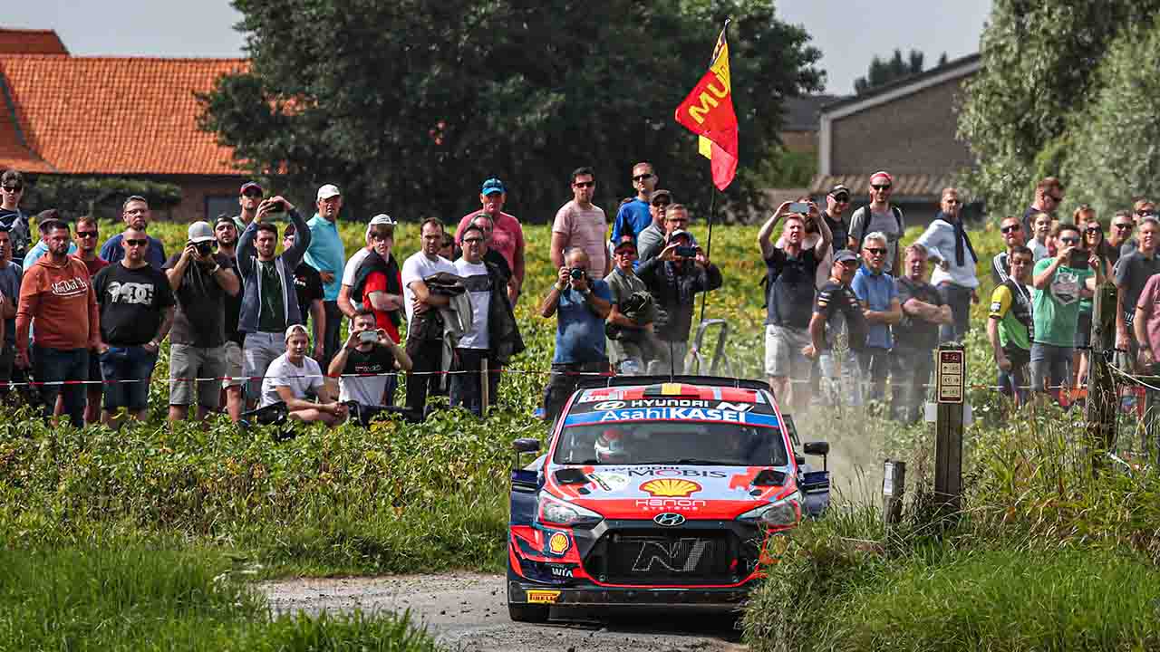 Rally Belgio Neuville