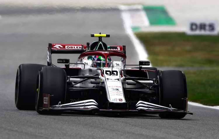 Antonio Giovinazzi Alfa Romeo F1