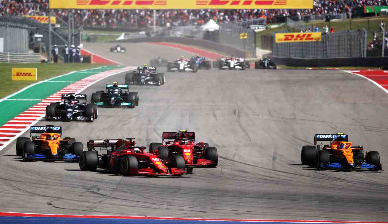 Sainz e Leclerc