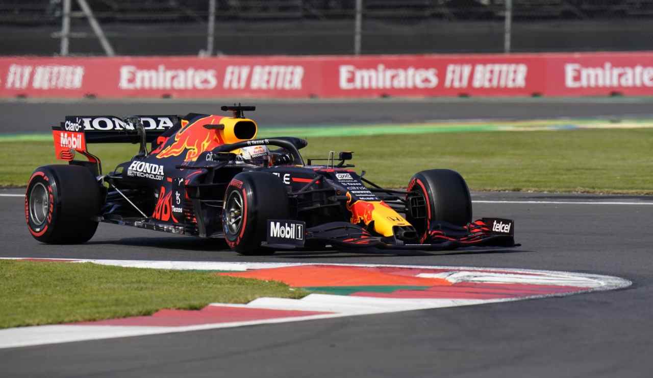 Verstappen, leader classifica mondiale f1