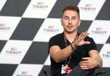 Lorenzo e il curioso aneddoto su Valentino Rossi: "A Jerez ho rischiato"