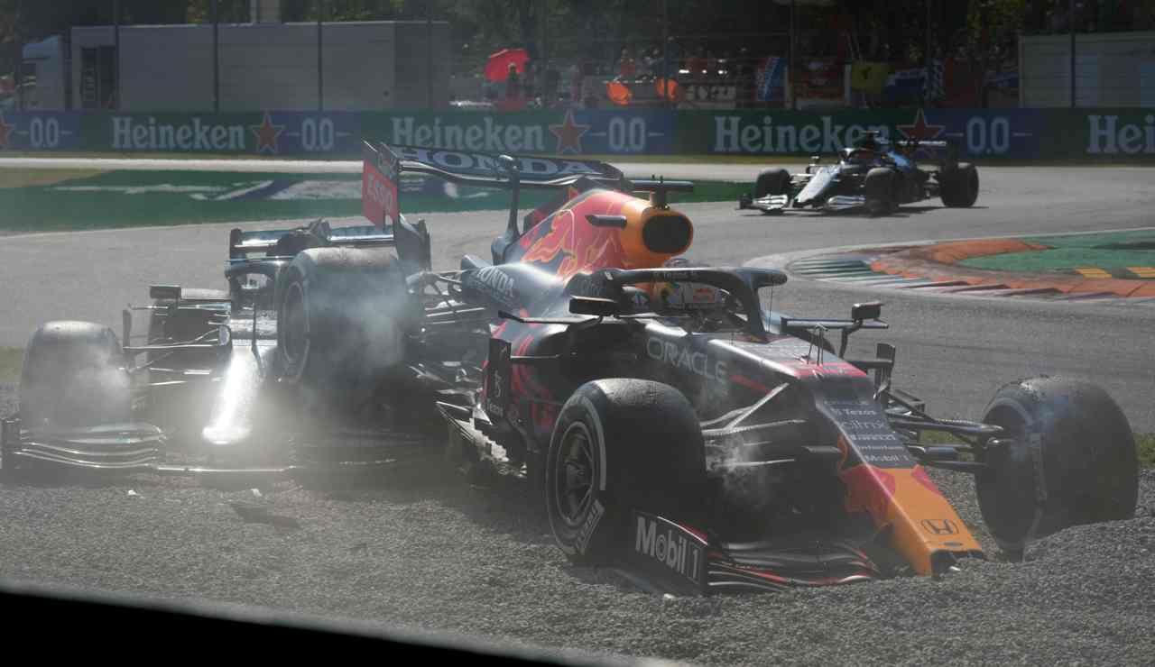 Hamilton e Verstappen