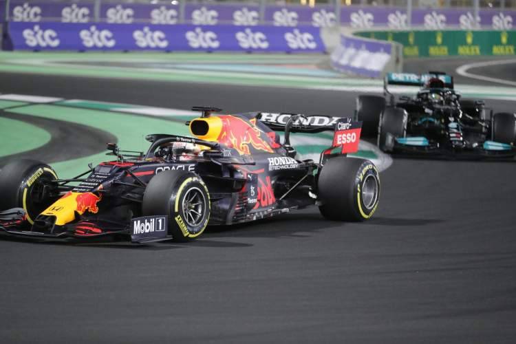 Max Verstappen Lewis Hamilton