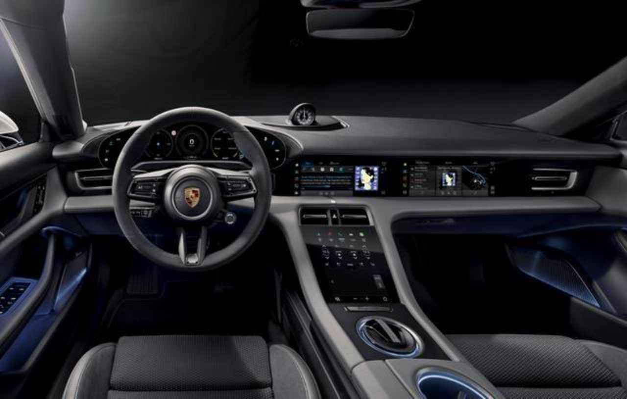 Porsche infotainment