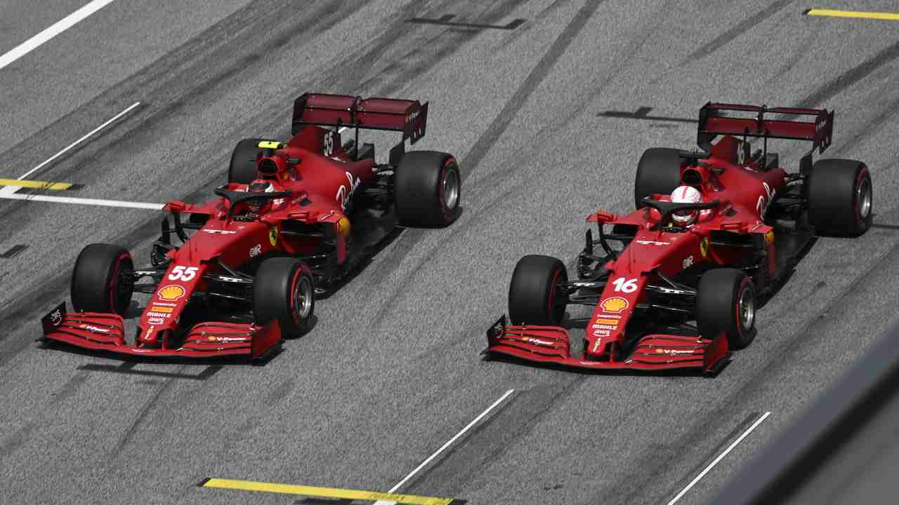 Ferrari Leclerc e Sainz