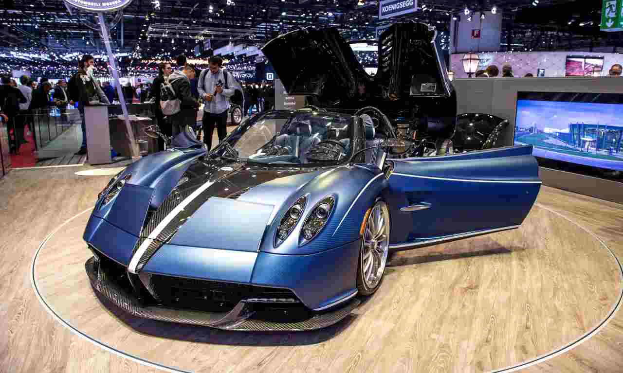 Pagani Huayra Roadster