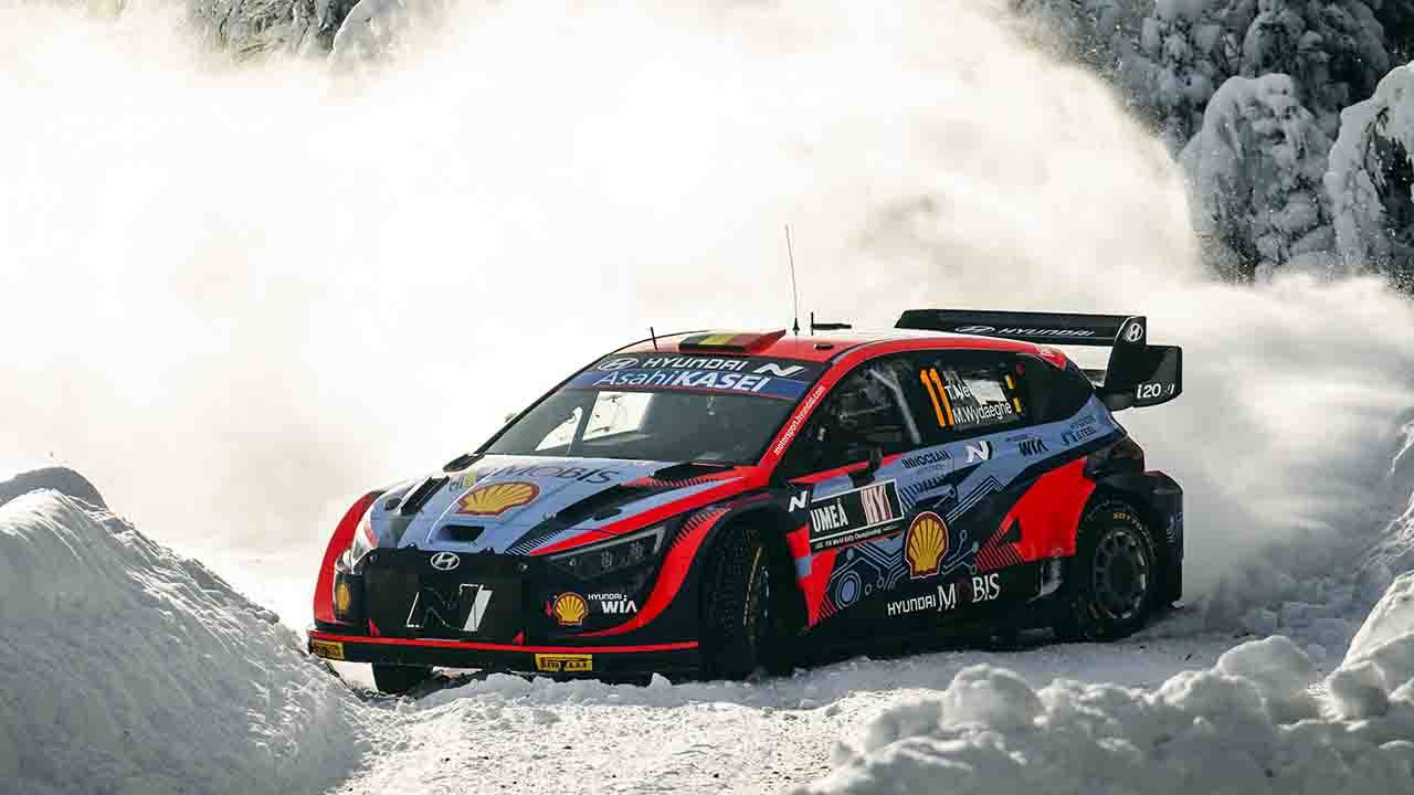 Rally Svezia Neuville