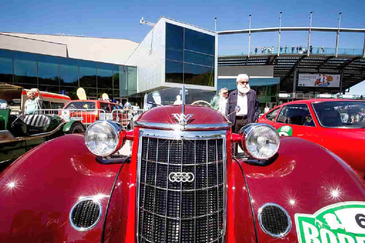 Salon Privé London, il concorso di eleganza per Auto in vendita