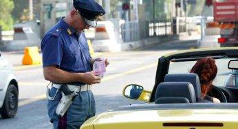 Patente Auto, come fare il rinnovo: costo e pratiche da seguire