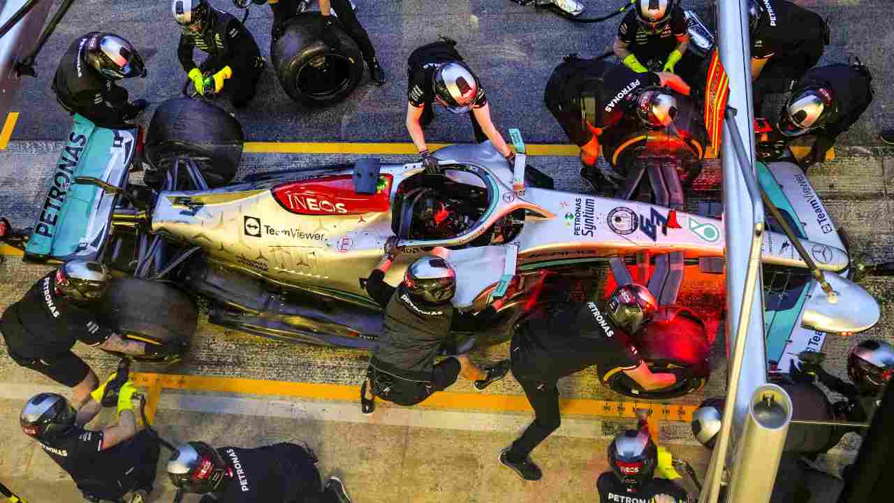 F1 GP Bahrain pit stop