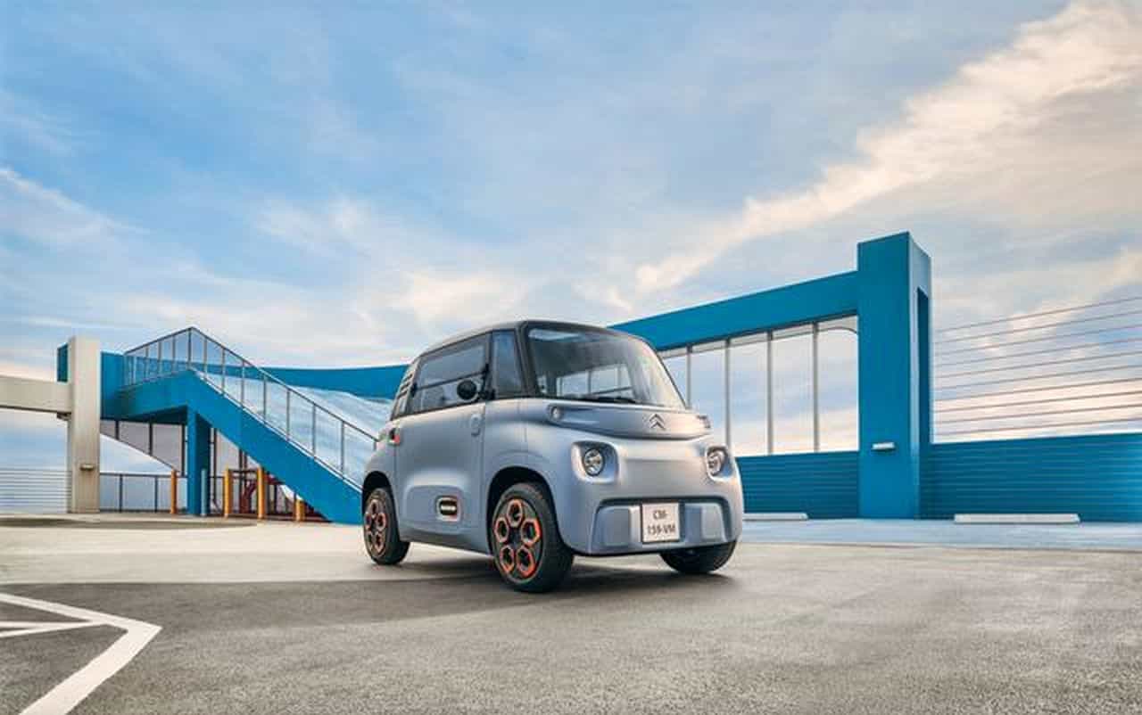 A lezione con Citroen Ami-100%: la piccola elettrica arriva nelle scuole