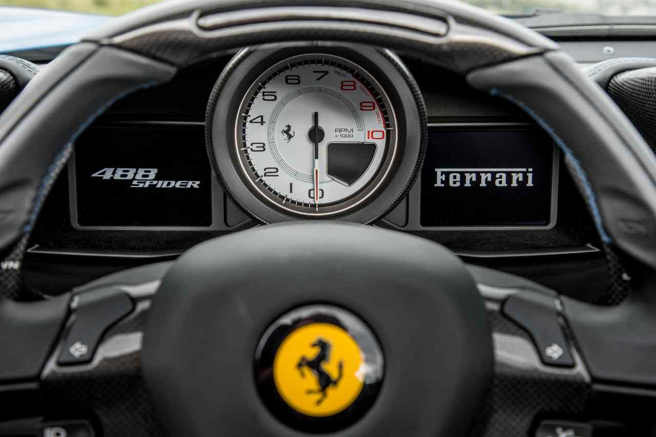 Volante Ferrari