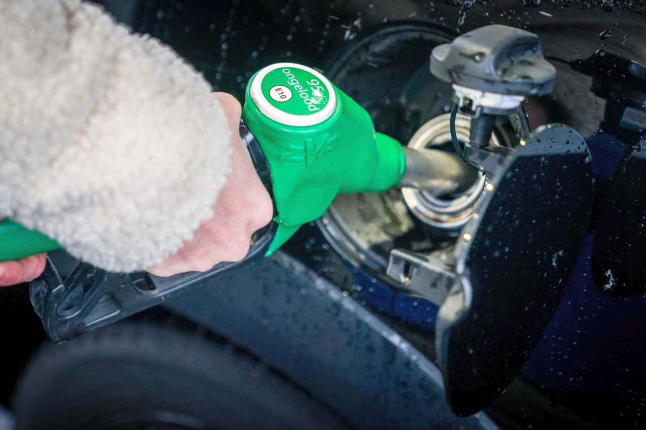 Prezzo benzina, ipotesi proroga degli sconti governativi: le nuove date