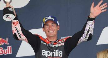 MotoGP, doppio rinnovo per Aprilia: l’annuncio ufficiale