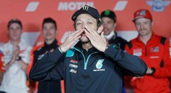 Valentino Rossi, il paragone fa discutere: la risposta di Dovizioso non si fa attendere