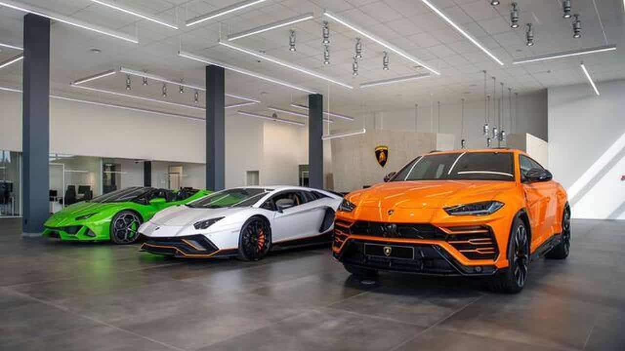 Lamborghini 