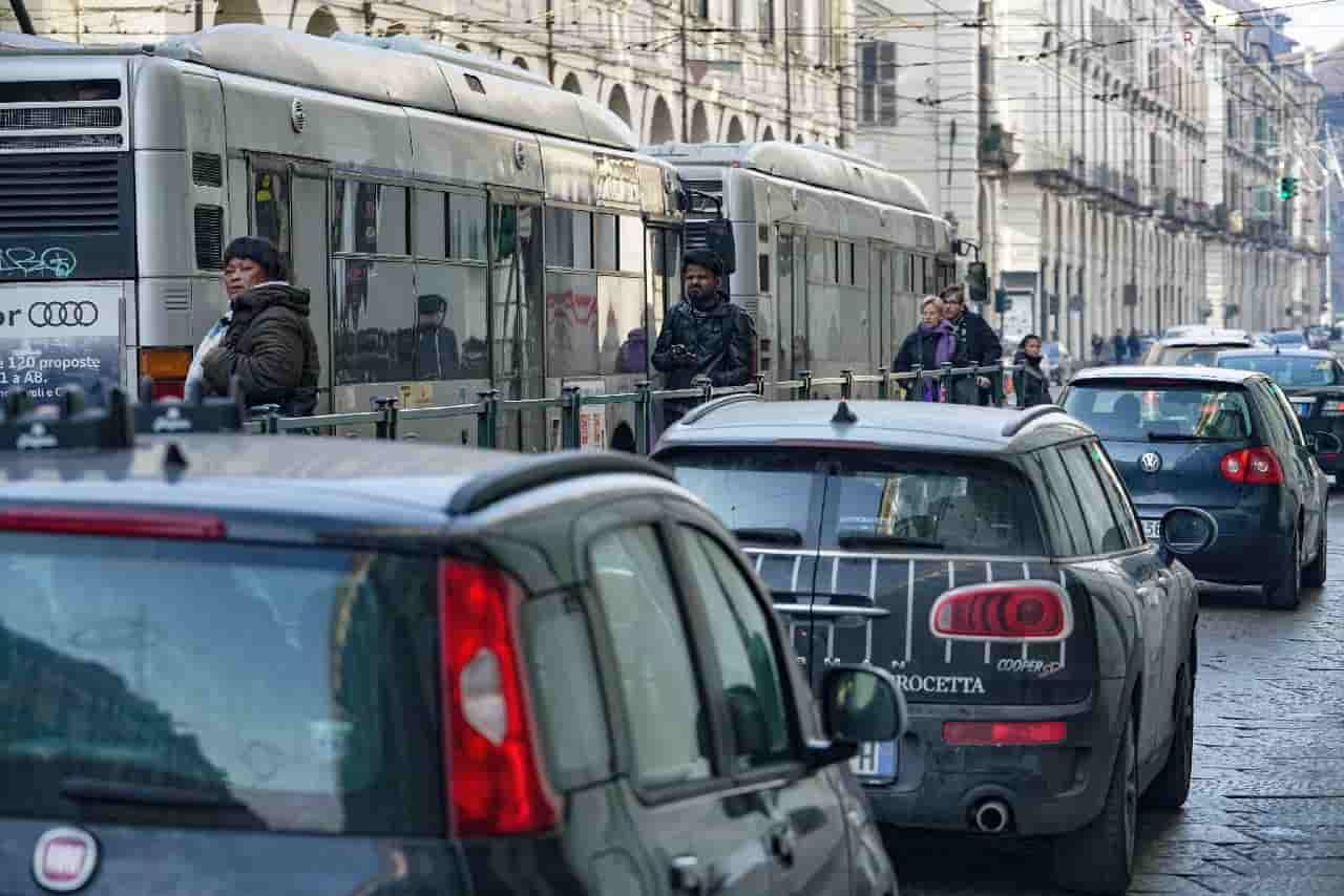 città