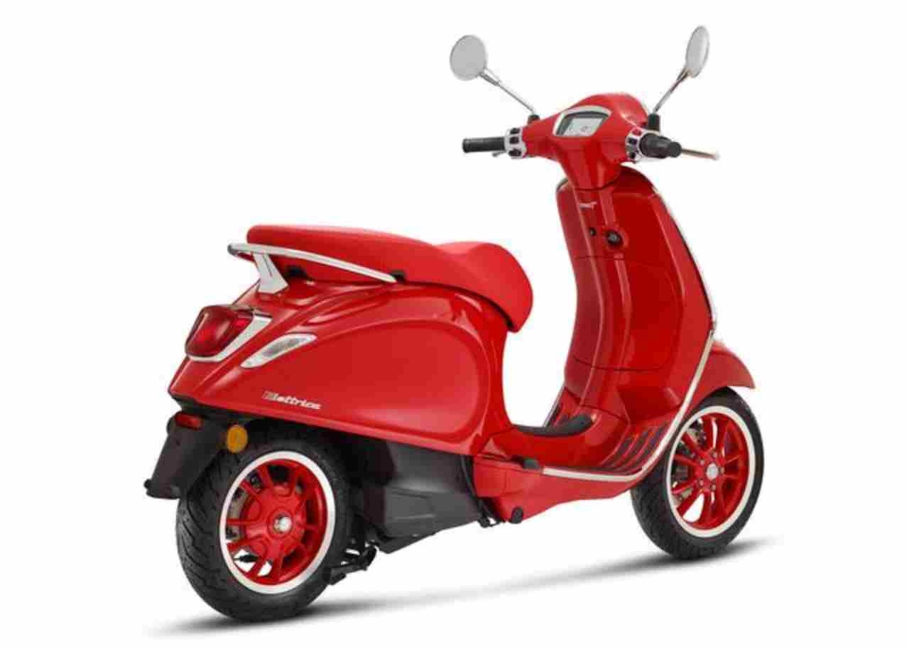 Vespa Elettrica (RED) 