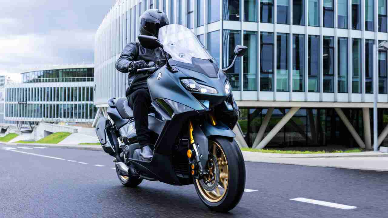 Yamaha Tmax Tech