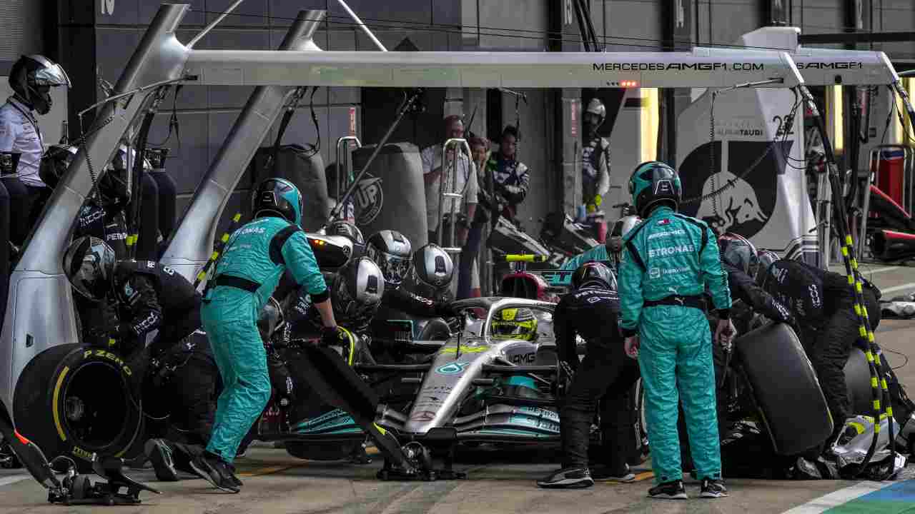 Pit stop Mercedes