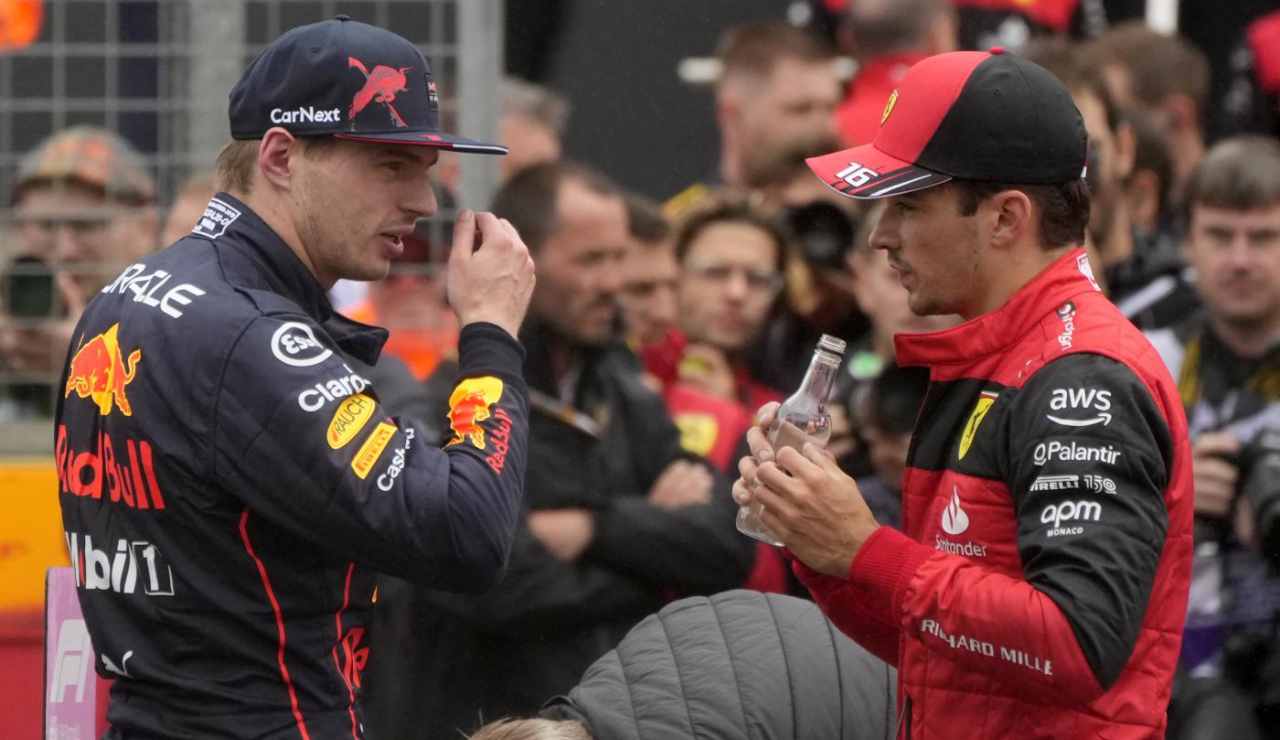 Verstappen e Leclerc