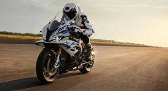 BMW S 1000 RR, il nuovo modello: tecnologie, motore e prezzo