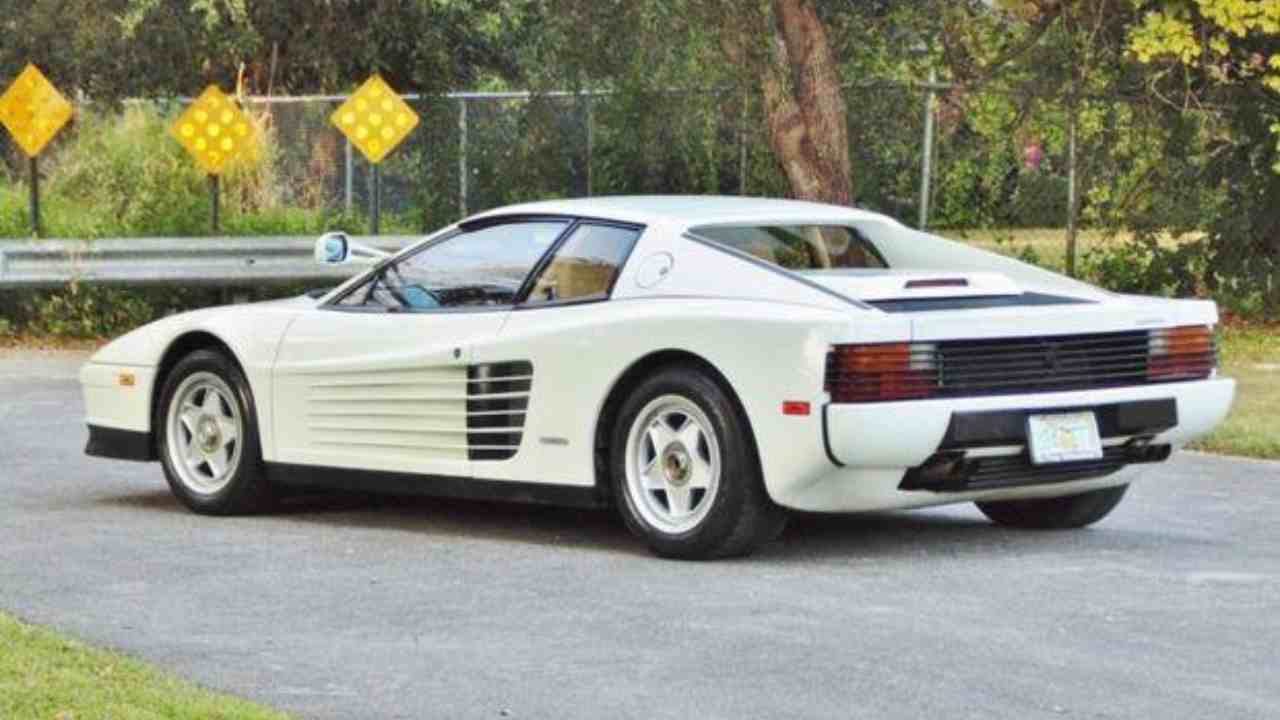 Ferrari Testarossa