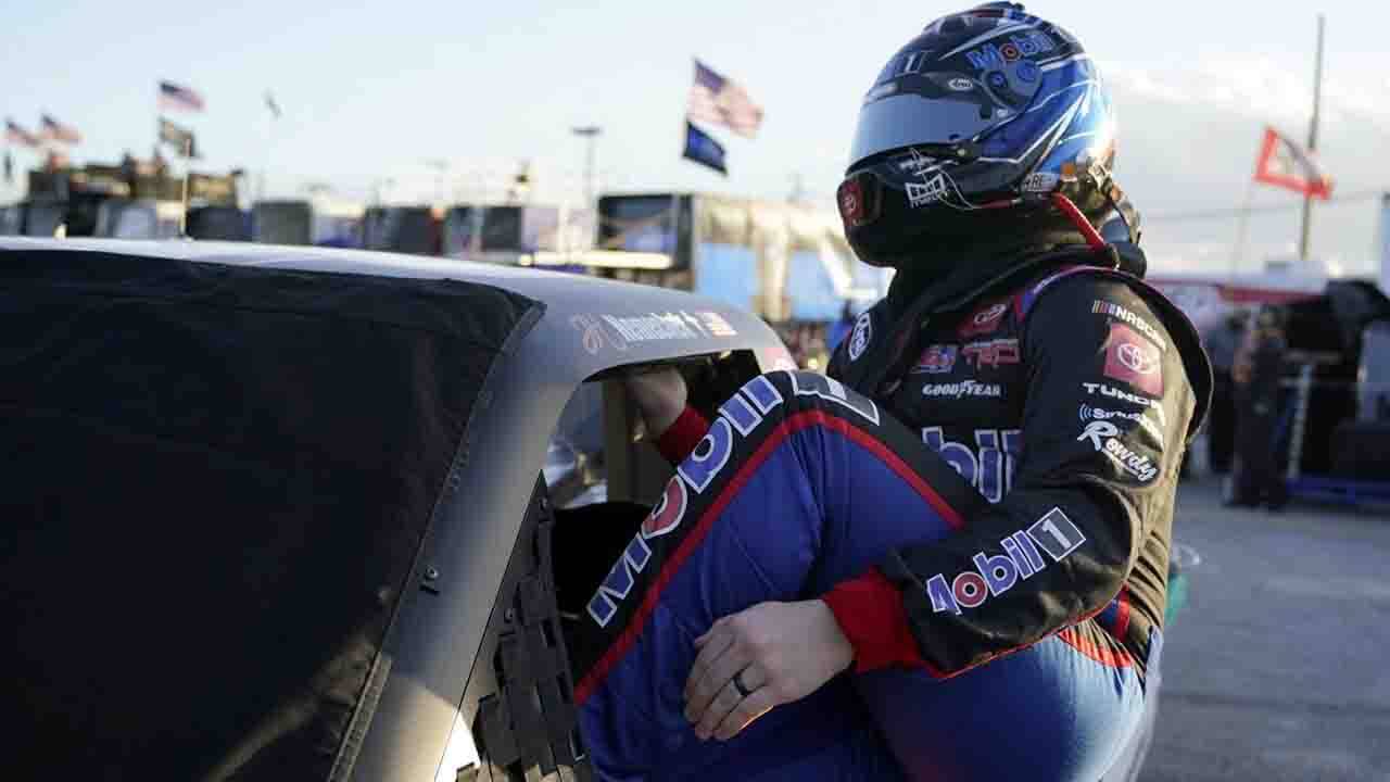 Nascar Trcuk Nemechek Automotorinews 130922