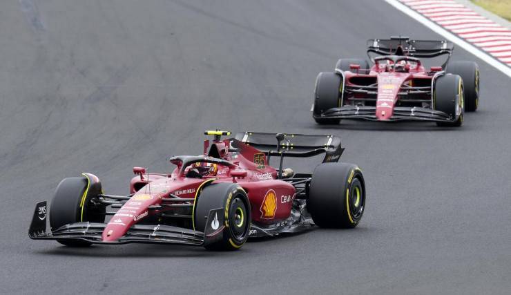 Charles Leclerc e Carlos Sainz